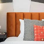 Stunning Views 2Br Flat - Top Location - Terrace