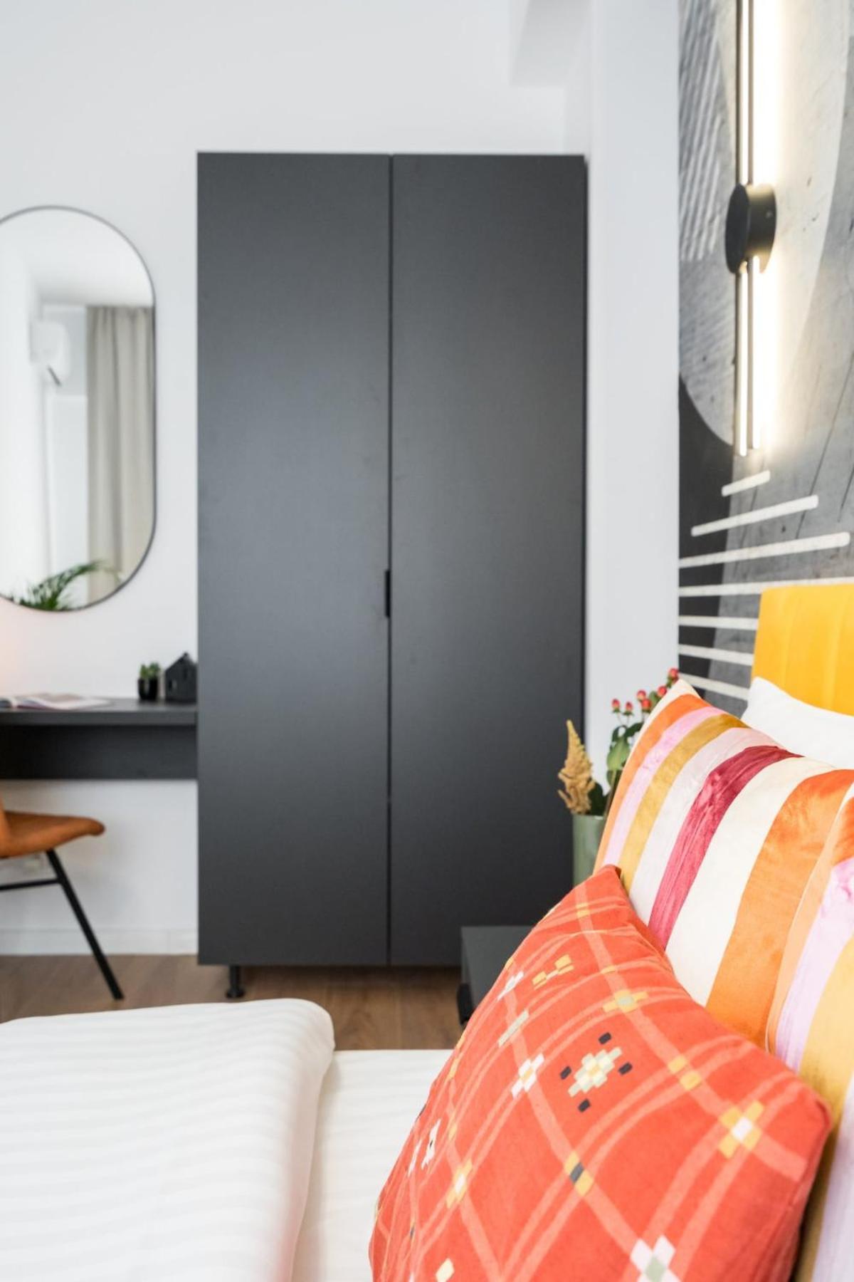 Stunning Views 2br Flat - Location - Terrace