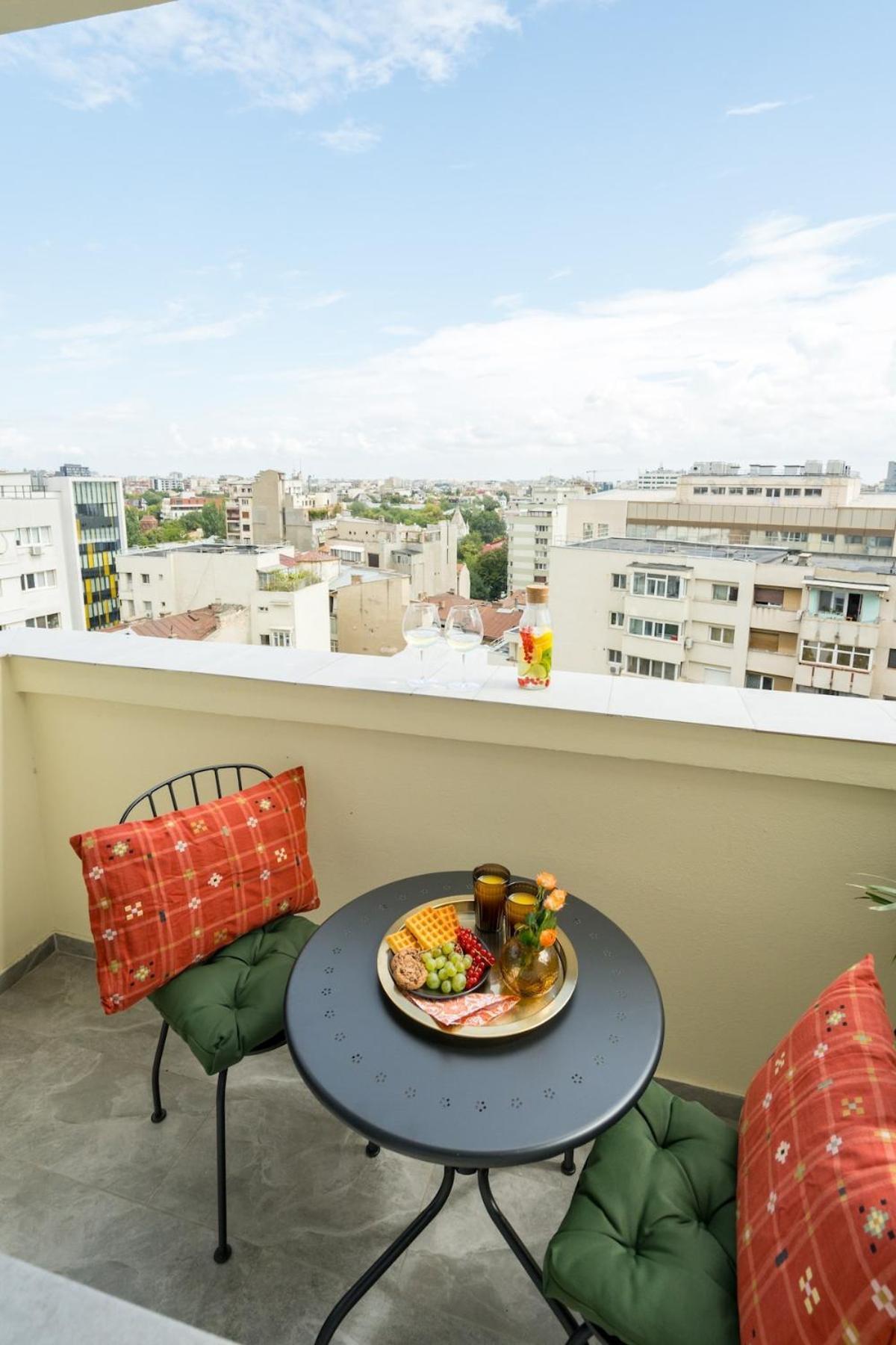 Apartament Stunning Views 2br Flat - Location - Terrace *