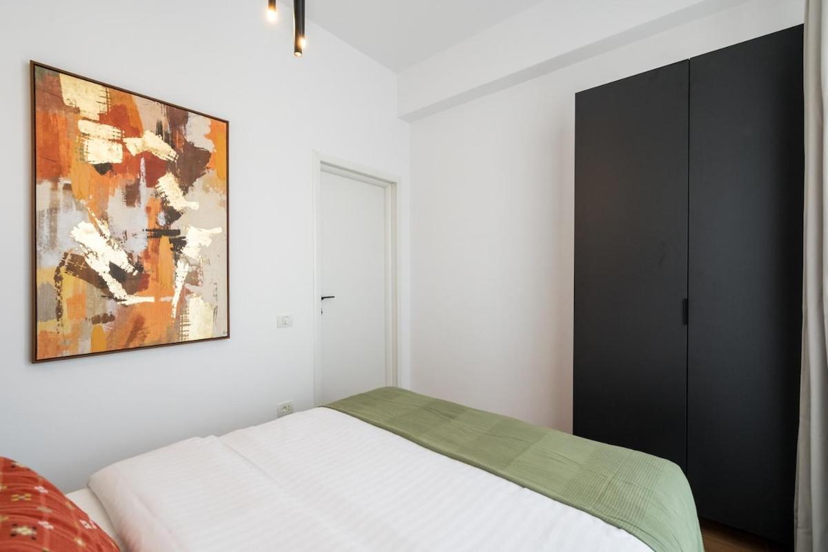 Stunning Views 2br Flat - Location - Terrace Apartament