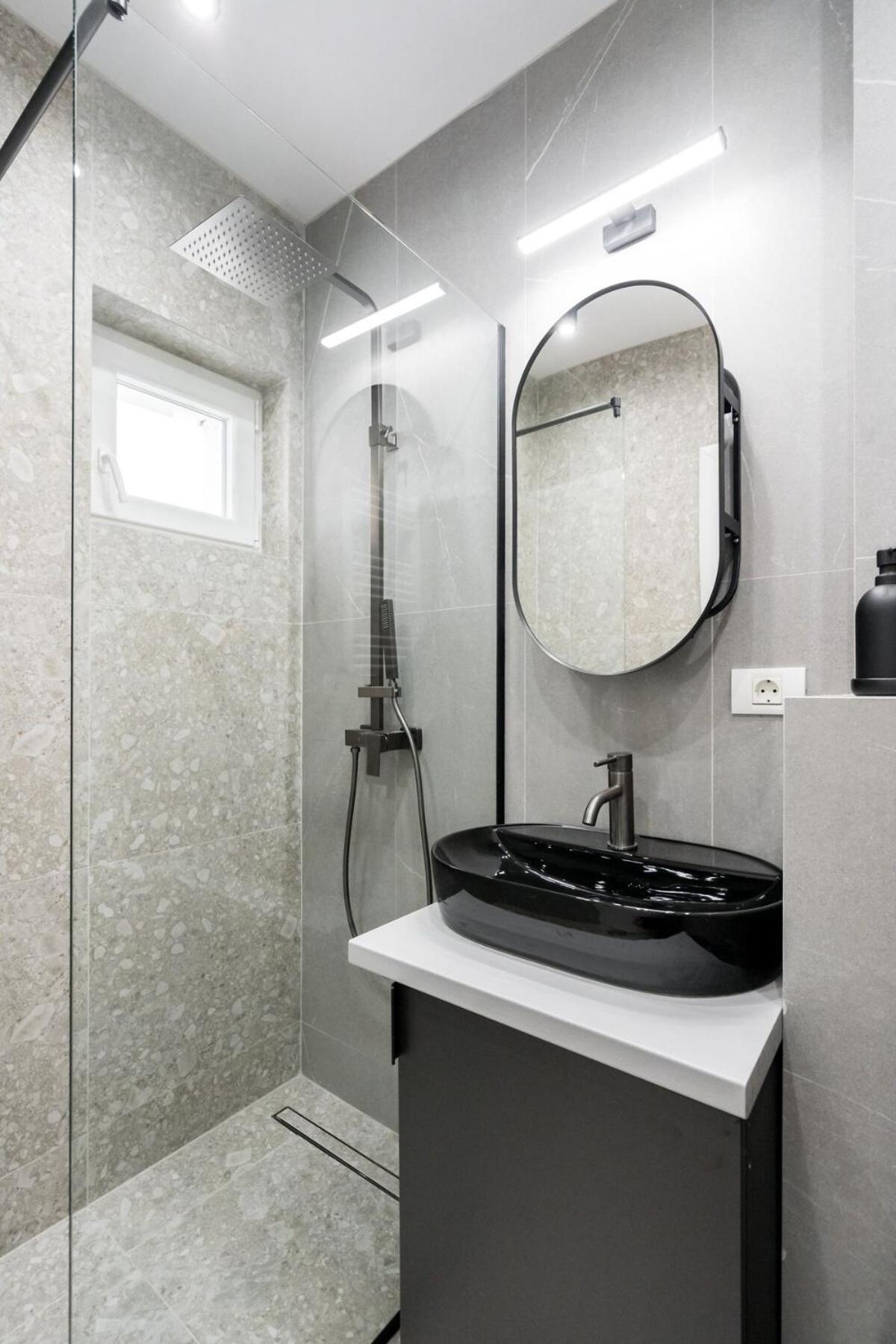 Apartament Stunning Views 2br Flat - Location - Terrace Bucureşti